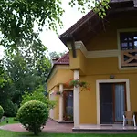 Anonim Vendeghaz