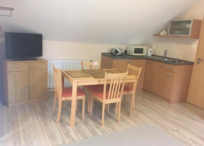 Anonim Vendeghaz Case de vacanță *